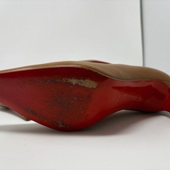 Christian Louboutin Pointed-Toe Leather Pumps, 37 - Picture 6 of 9